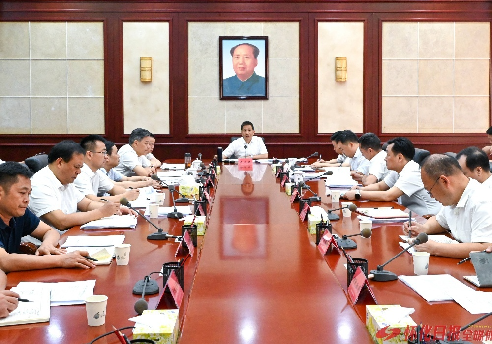 许忠建：坚定信心决心攻坚克难 推进港产城一体化发展