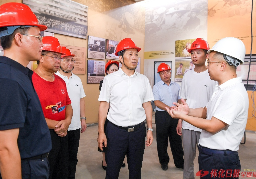 许忠建在洪江市调研第三届怀化市旅发大会筹备工作