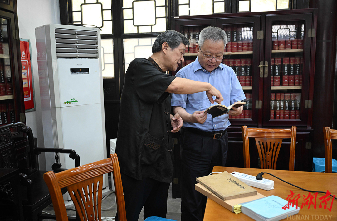 沈晓明调研高校文博人才培养工作