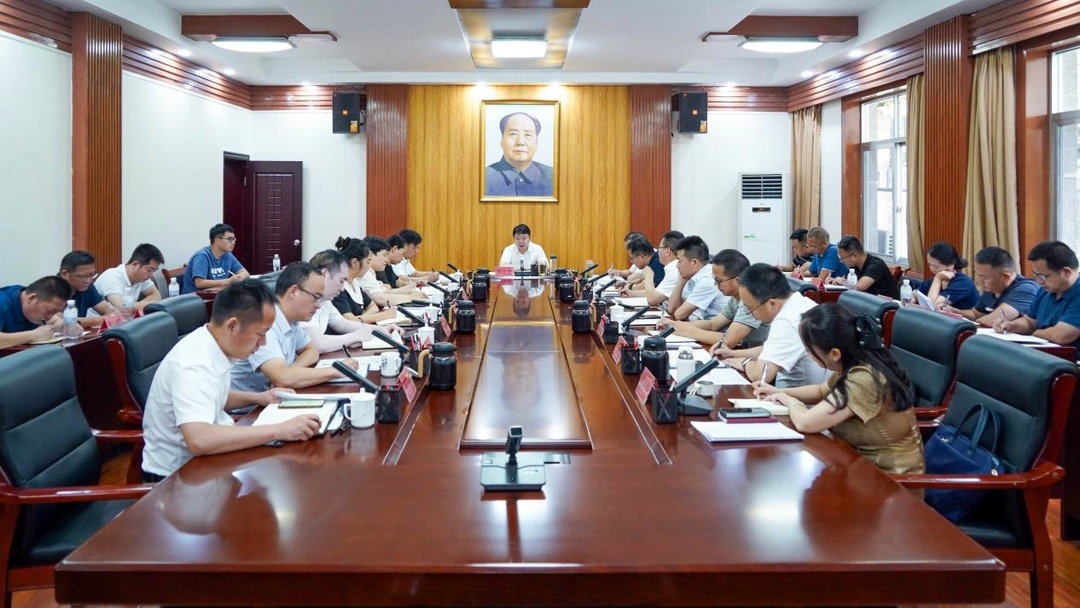 梁志平在专题办公会上强调：坚定发展信心 发挥比较优势 不断提升农业高质量发展水平