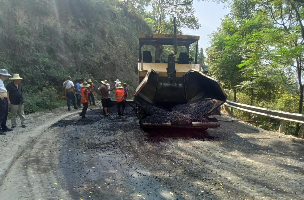 芷江交通质安站：开展专项质量监督 切实筑牢安全防线