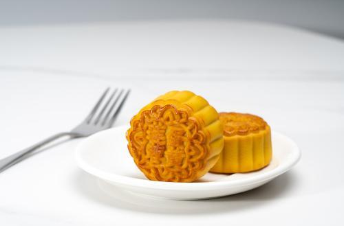 中秋吃月饼，避开这几个误区才健康