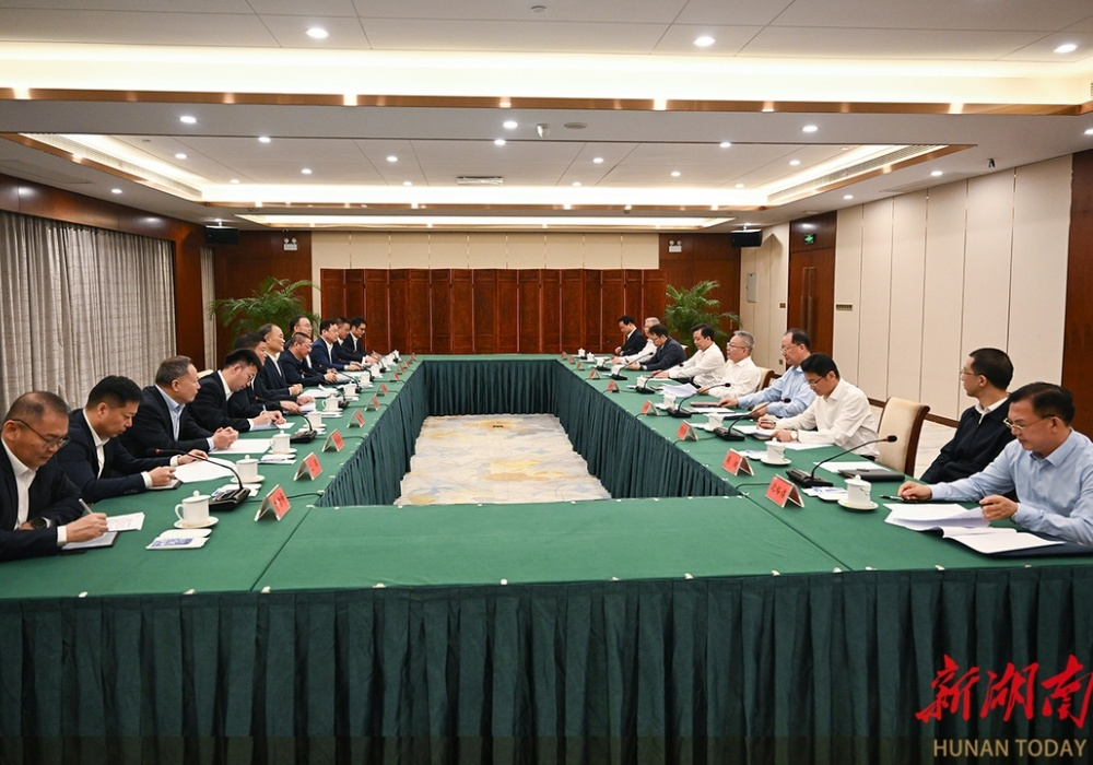 沈晓明毛伟明与吉利集团董事长李书福一行会谈
