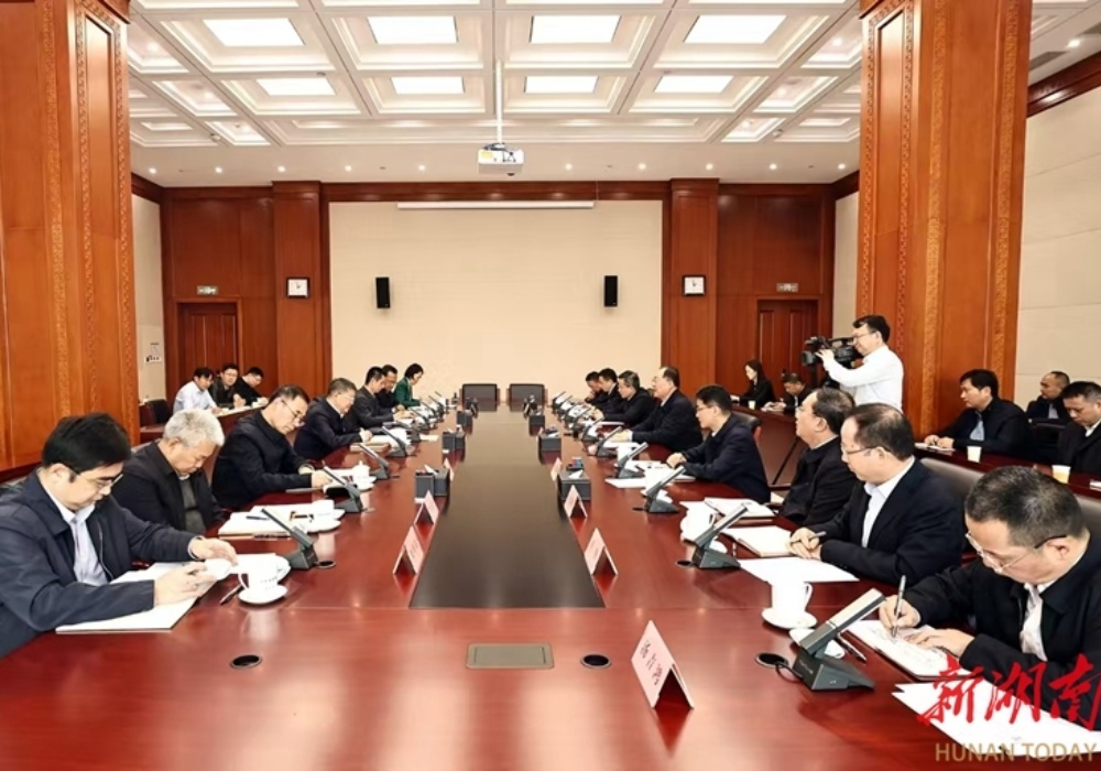 省政府在京与部分部委央企举行工作会谈 毛伟明章建华张智刚郑学选出席