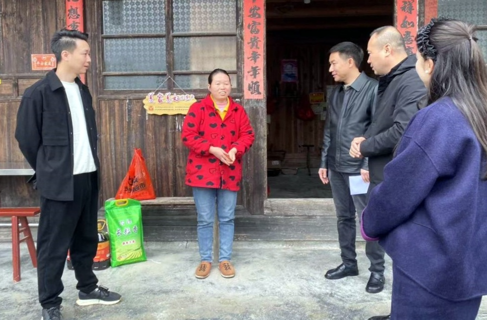 洞下场乡：凝聚“政”能量，“协”手献爱心