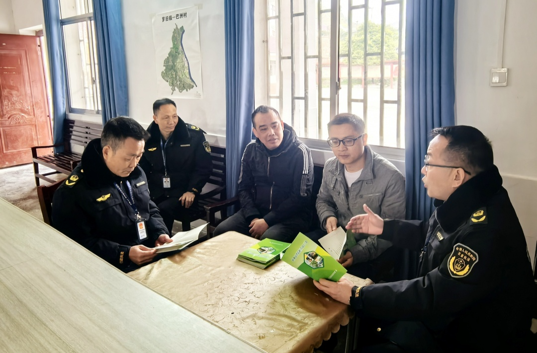 芷江农业农村局开展2024年“宪法进农村”法治宣传周活动