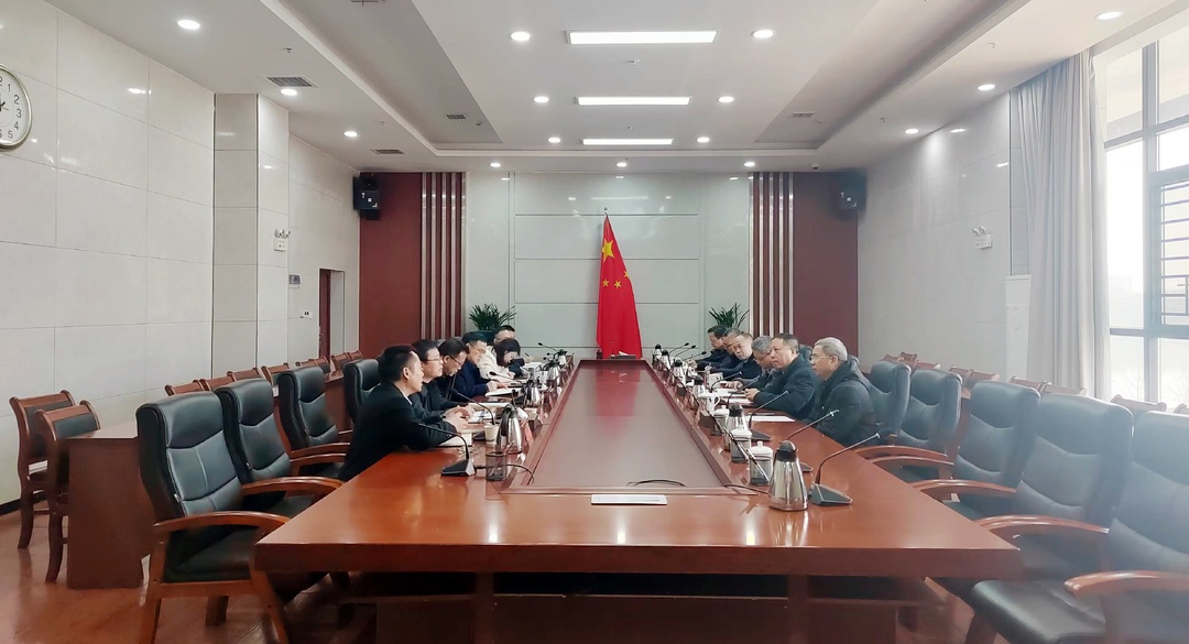 “校友回湘”暨湖南工业大学与芷江校地合作交流座谈会召开