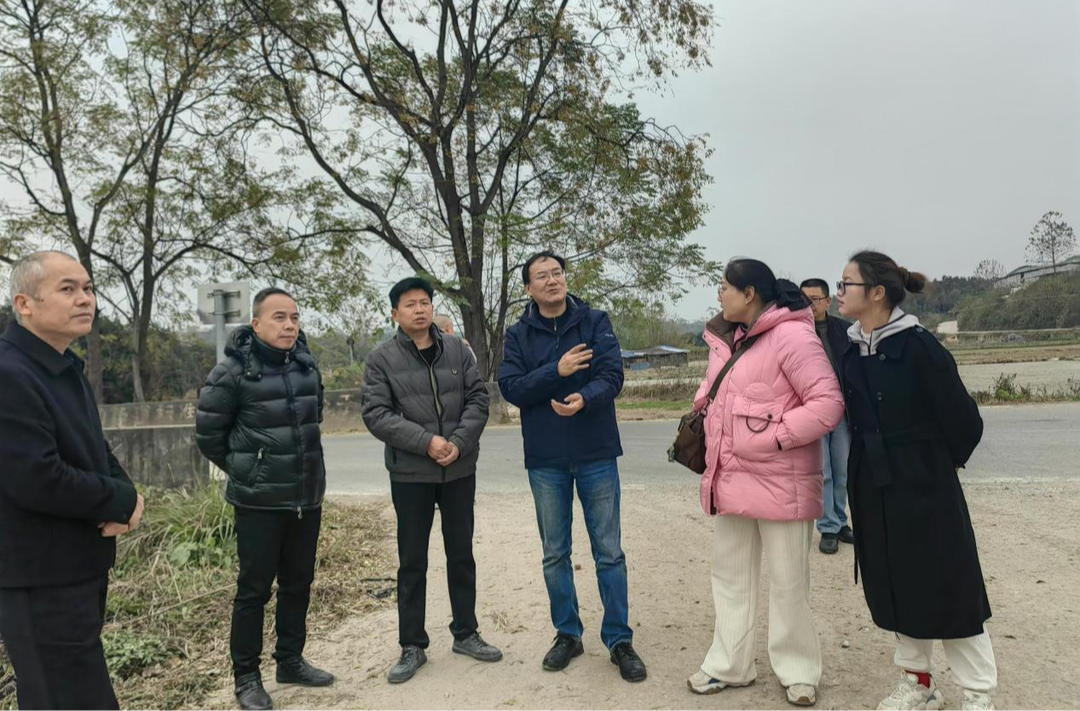罗文彪一行调研湖南芷缘公司发展