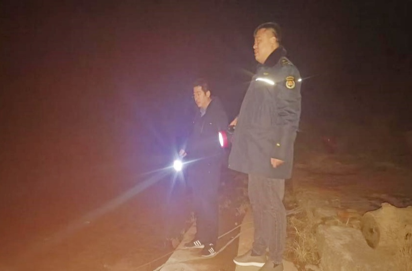 公坪镇：开展夜间禁捕退捕巡查 守护水域生态家园