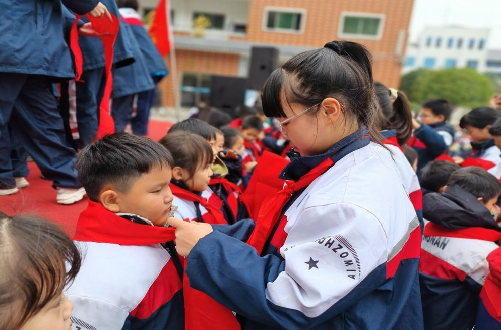 城南小学举行第十一届艺术节展演活动