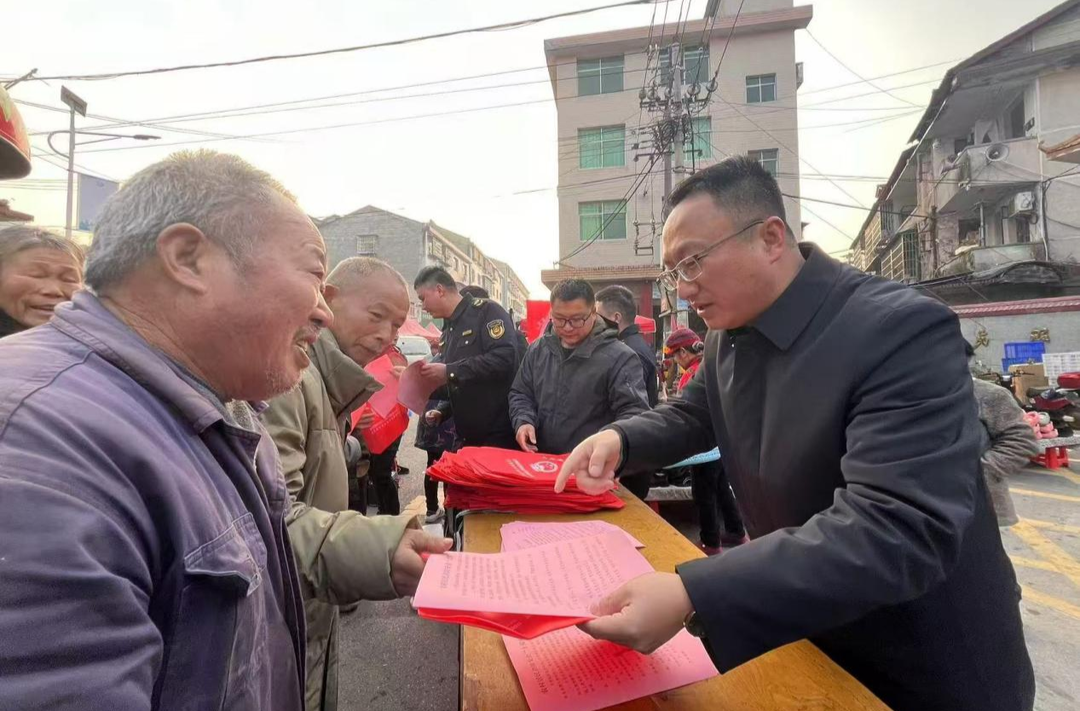 冷水溪乡：防火防电保安全，温暖平安进万家