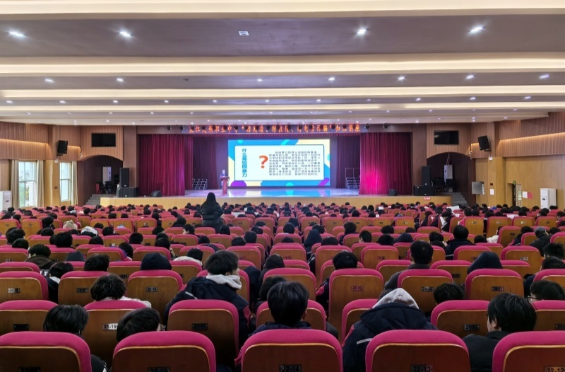 芷江人民法院：法护青春 筑梦未来