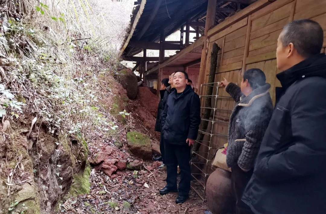 土桥镇全面开展地质灾害隐患排查工作