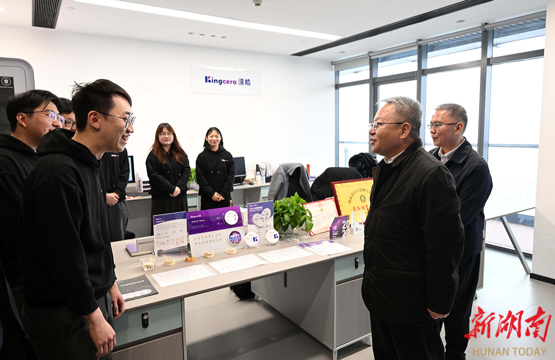 沈晓明专题调研进一步全面深化改革工作