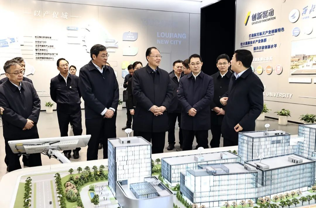 湖南省代表团的新年出省“首访”，含“德”量有点高