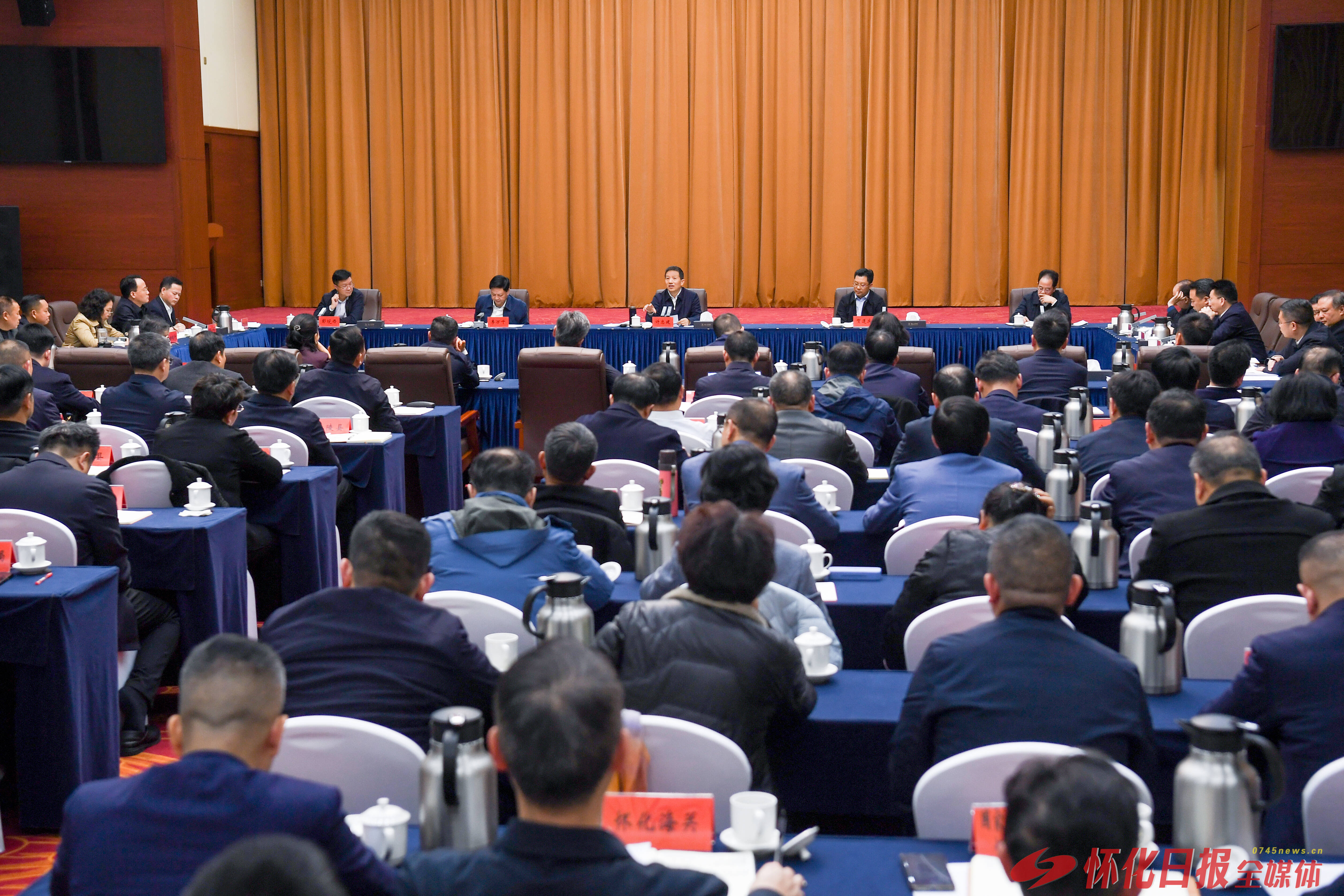 許忠建：全力推動問題徹底整改 切實提升本質安全水平