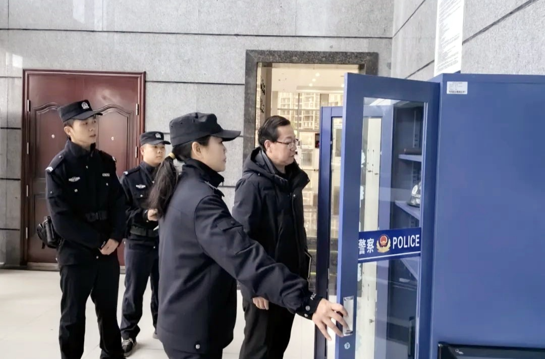 芷江人民法院：筑牢“防火墙”，严把“安全关”
