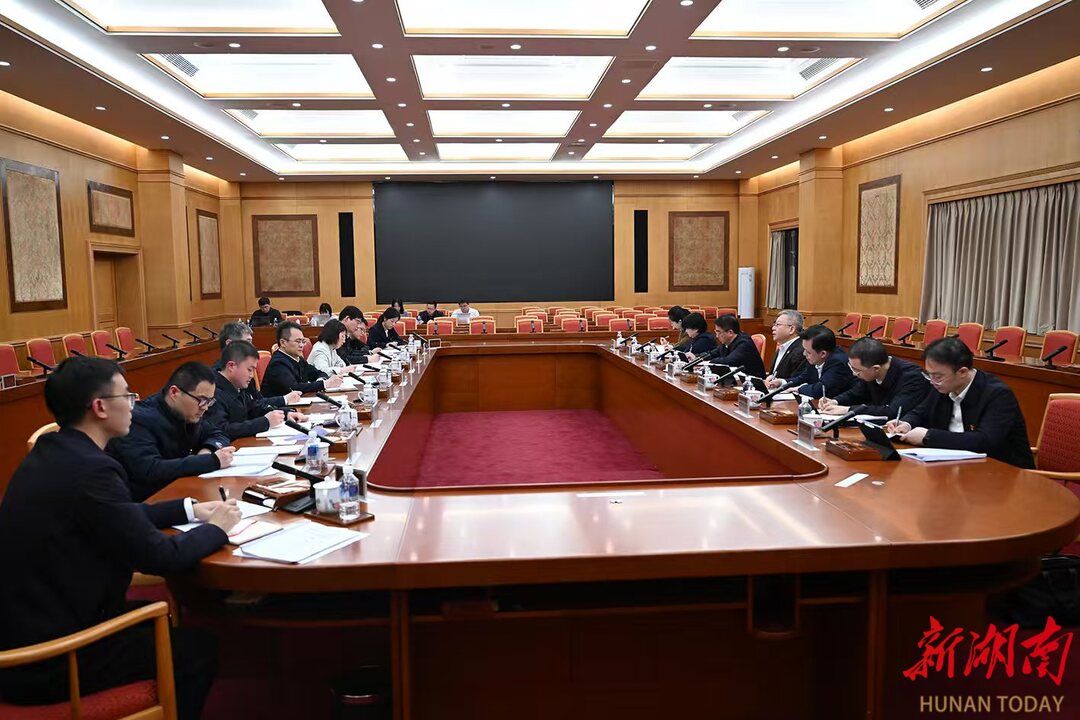 沈晓明参加省委办公厅秘书一处党支部组织生活会