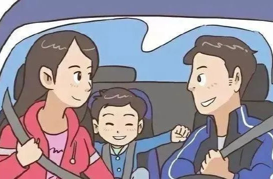 春季踏青正当时，交通安全要牢记！