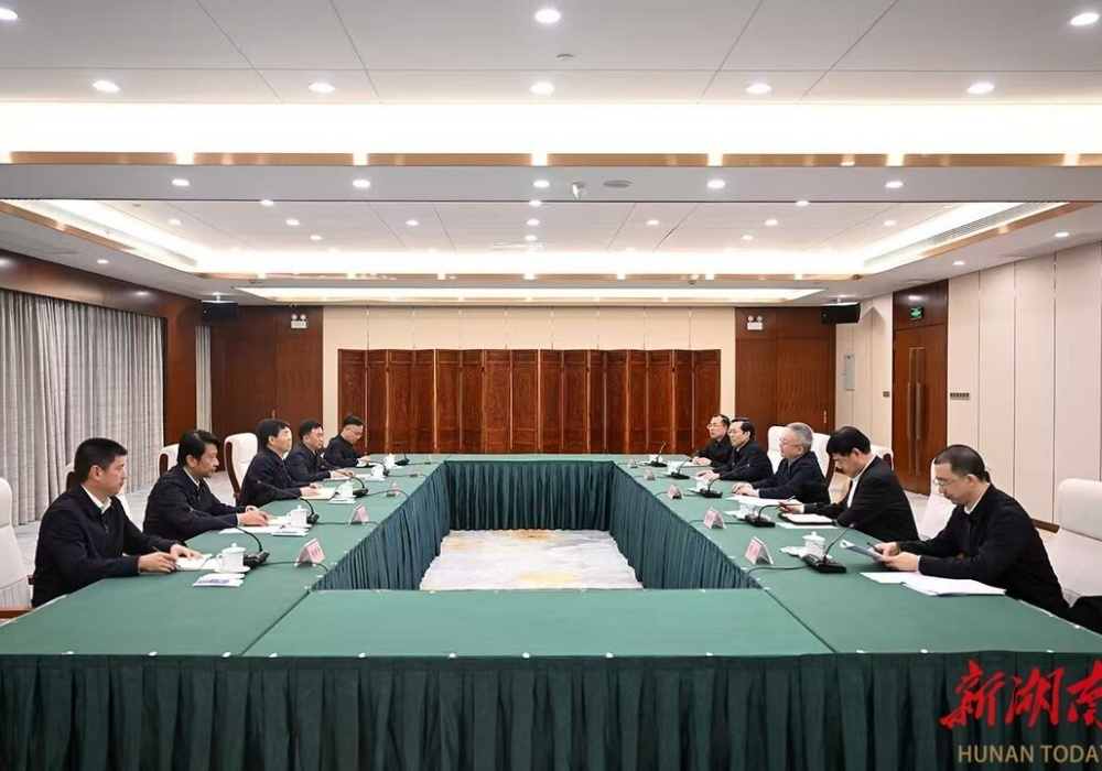 沈晓明与国家信访局局长李文章一行会谈