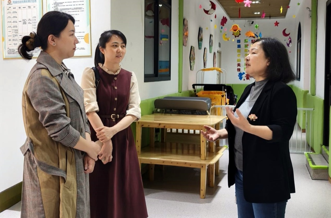 市妇联深入芷江调研巾帼家政企业