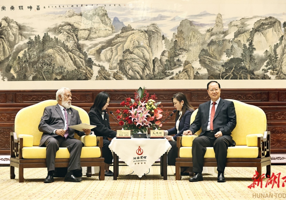 毛伟明会见东帝汶总理夏纳纳