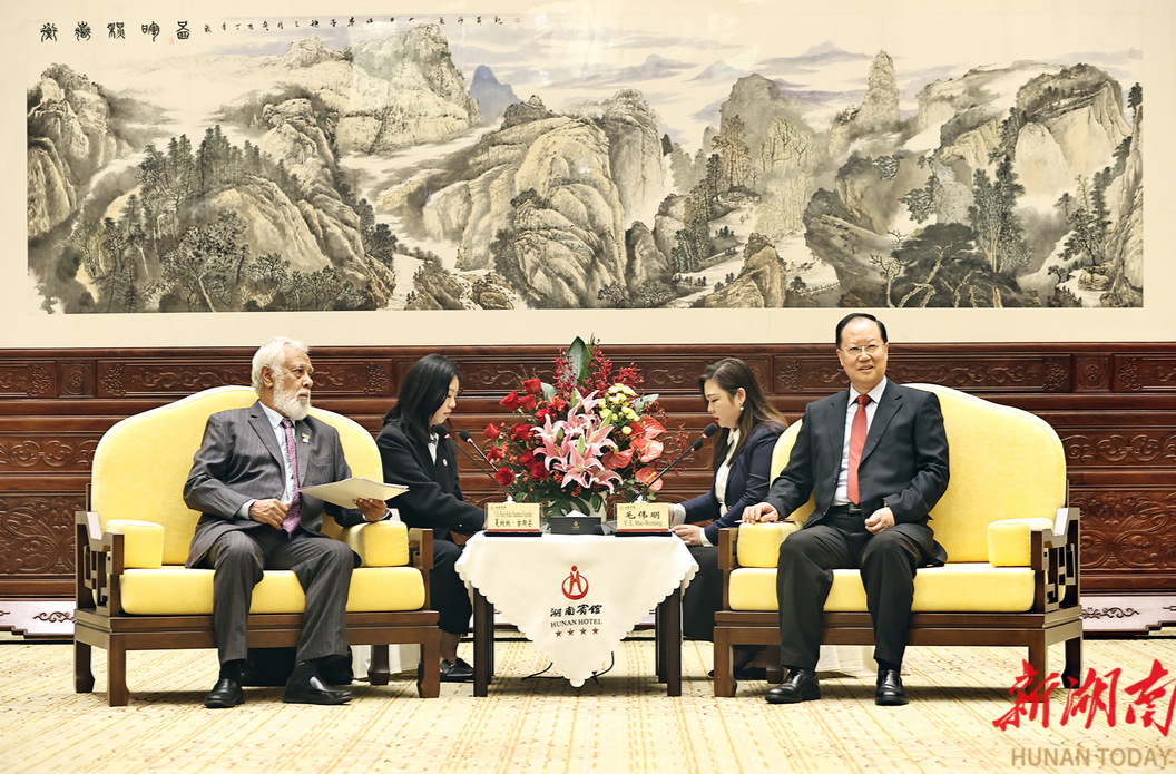 毛伟明会见东帝汶总理夏纳纳