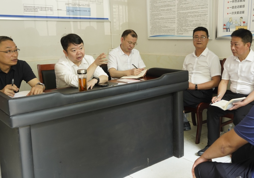 梁志平赴三道坑镇开展“走找想促”活动，并督导调研基层党建、安全生产、防汛备汛等工作