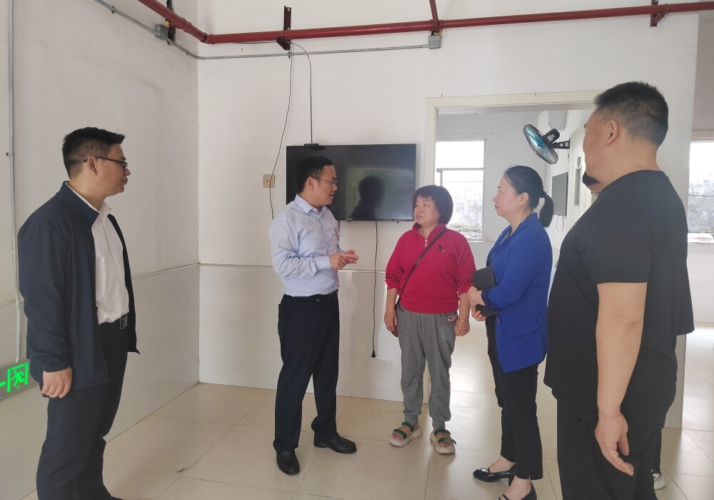 梁元和专题调研民政工作