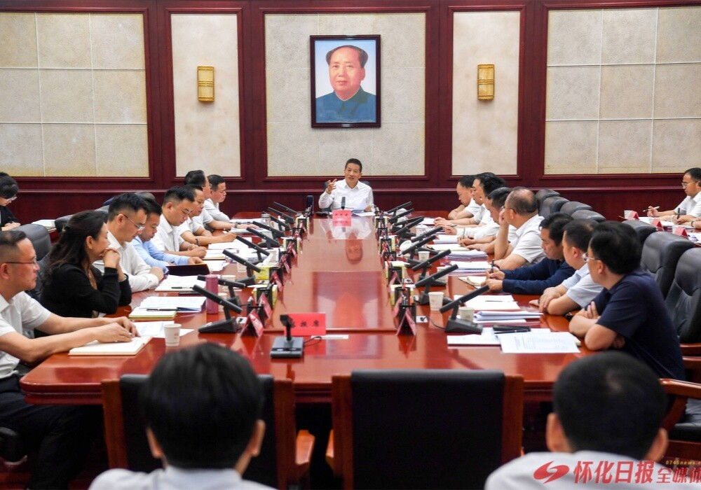 许忠建：扛牢政治责任 坚持问题导向 推动生态环境质量持续改善
