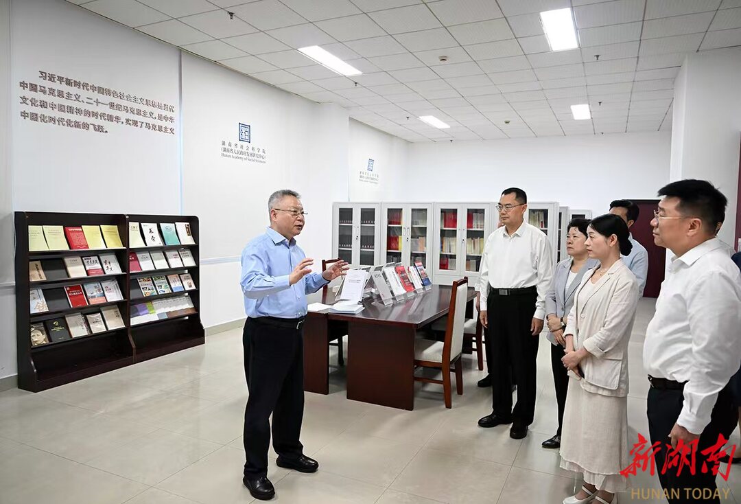 沈晓明围绕更好担负起新时代的文化使命开展“十五五”规划专题调研