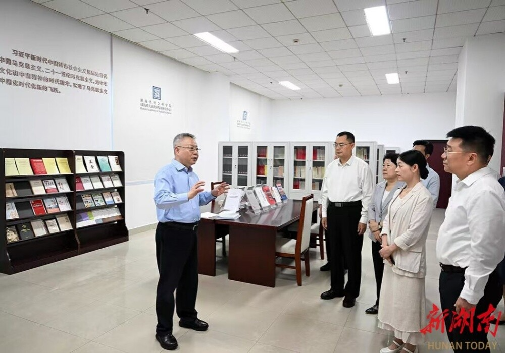 沈晓明围绕更好担负起新时代的文化使命开展“十五五”规划专题调研