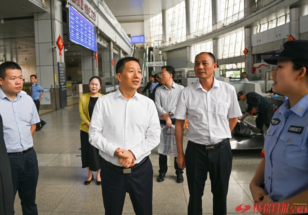 ​许忠建调研督导重点项目建设