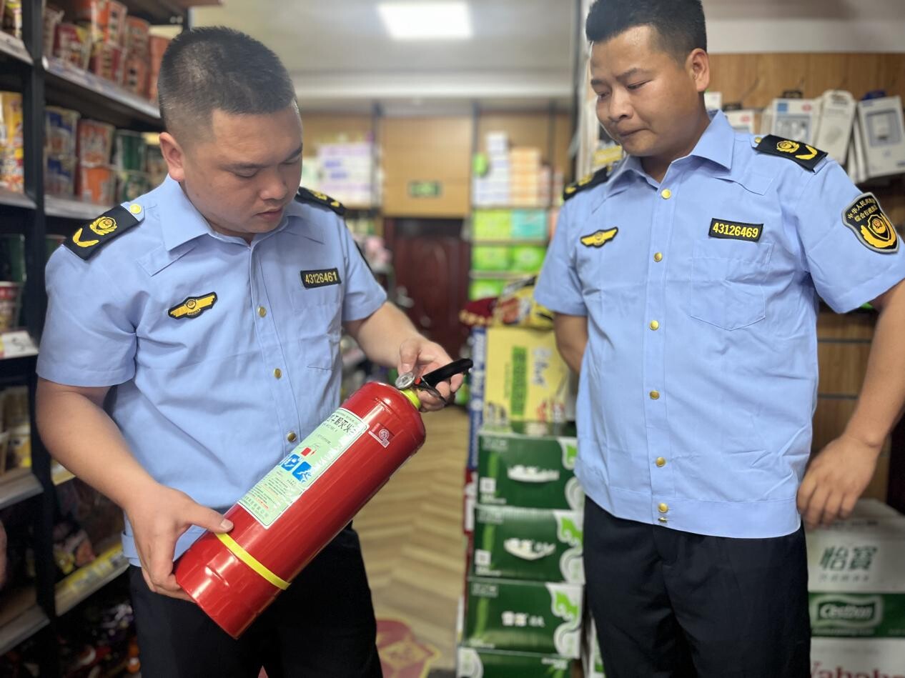 冷水溪乡开展综合执法行动