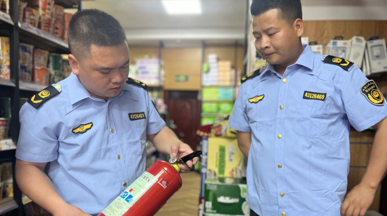 冷水溪乡开展综合执法行动