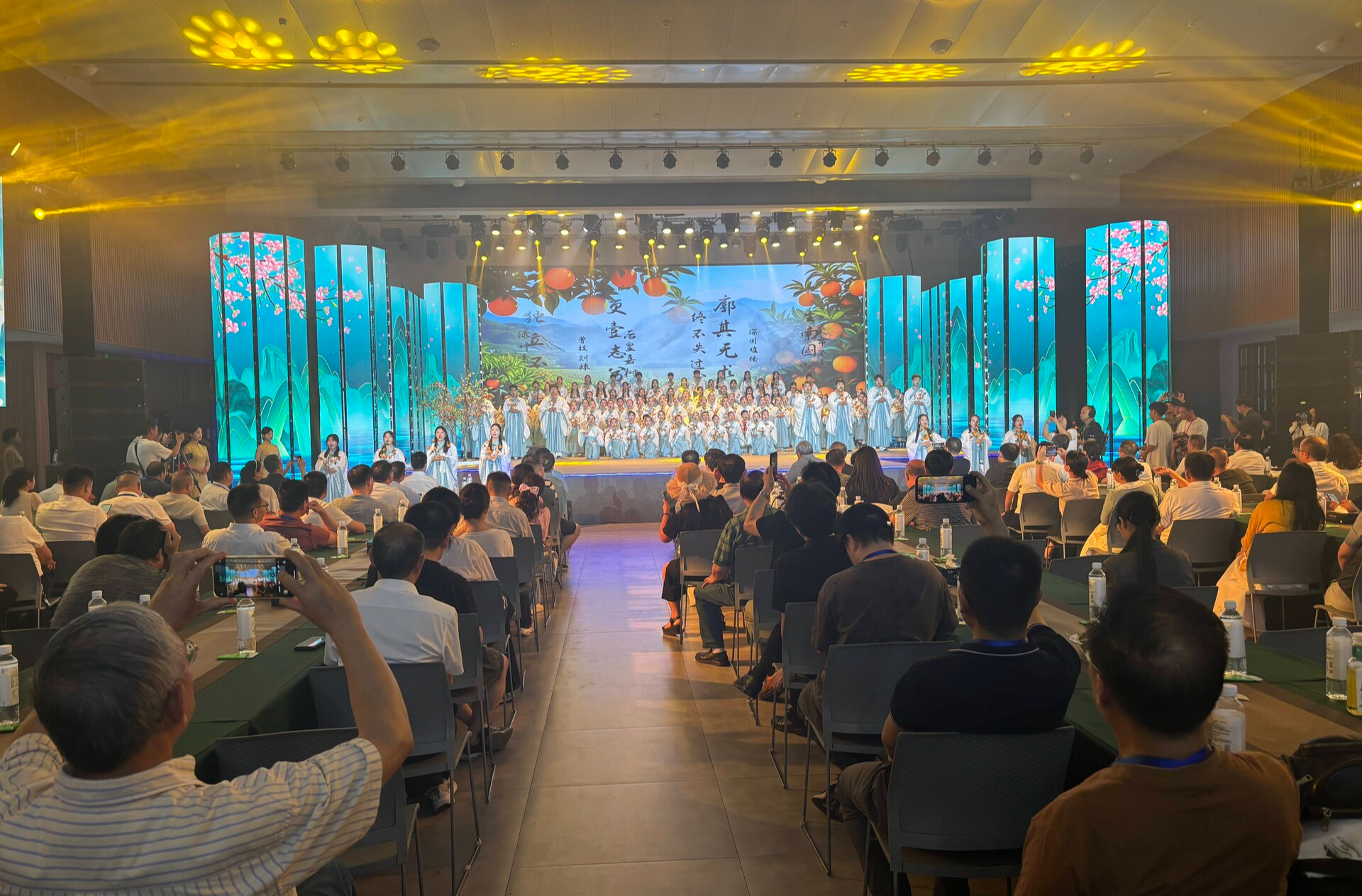 在溆浦寻觅诗歌之源——2025湖南·怀化屈原爱国怀乡诗会举行