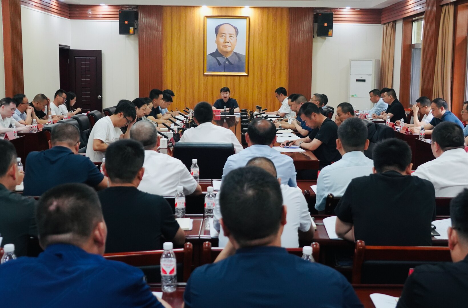县生态环境保护委员会2025年第二次全体会议暨污染防治攻坚战“夏季攻势”动员部署会召开