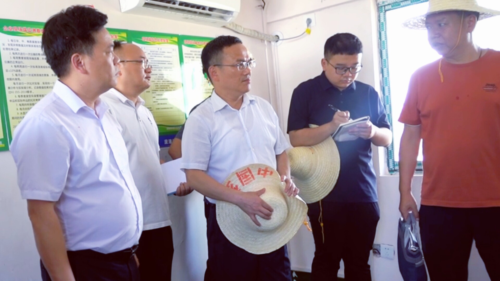 梁元和调研县城污水管网建设