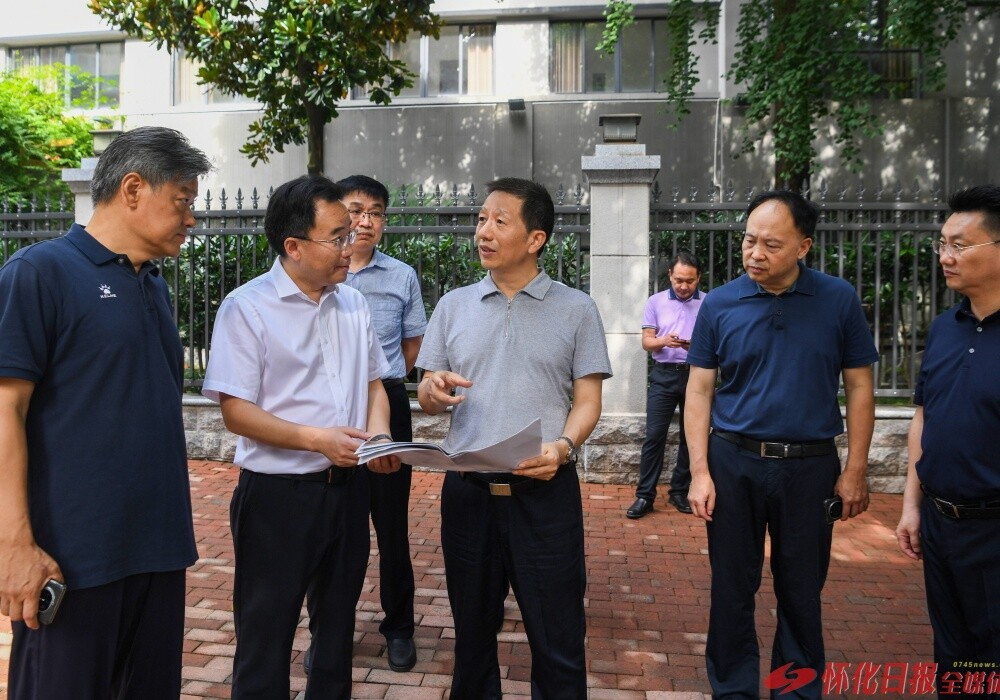 许忠建专题调研主城区城市品质提升及榆树湾旅游产品设计情况