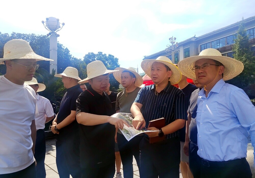 梁志平调研督导重点项目建设和安全生产工作