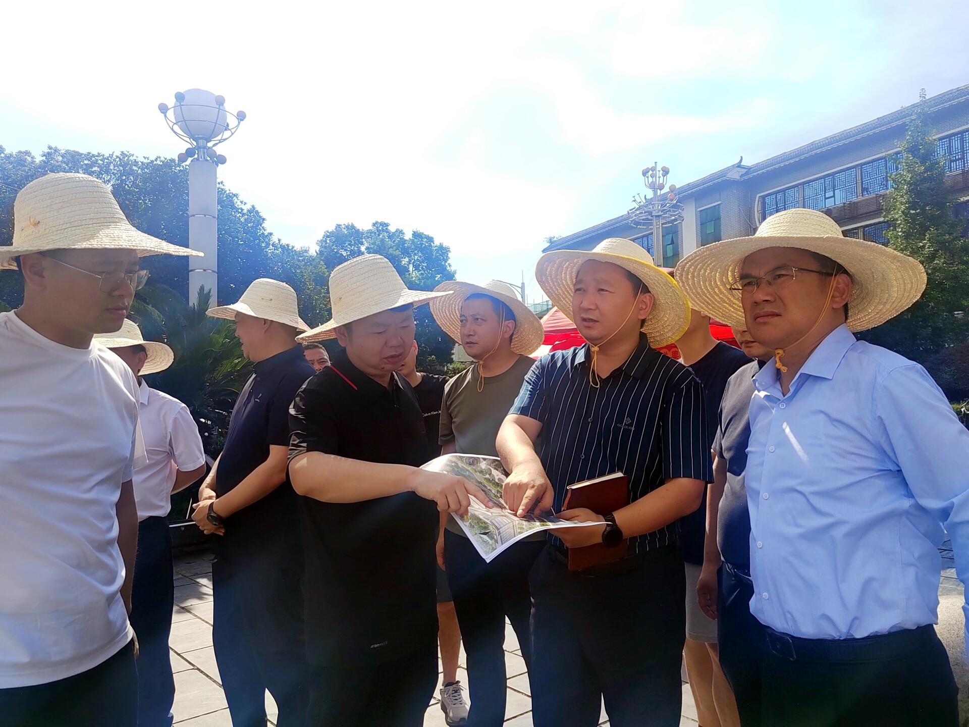 梁志平调研督导重点项目建设和安全生产工作