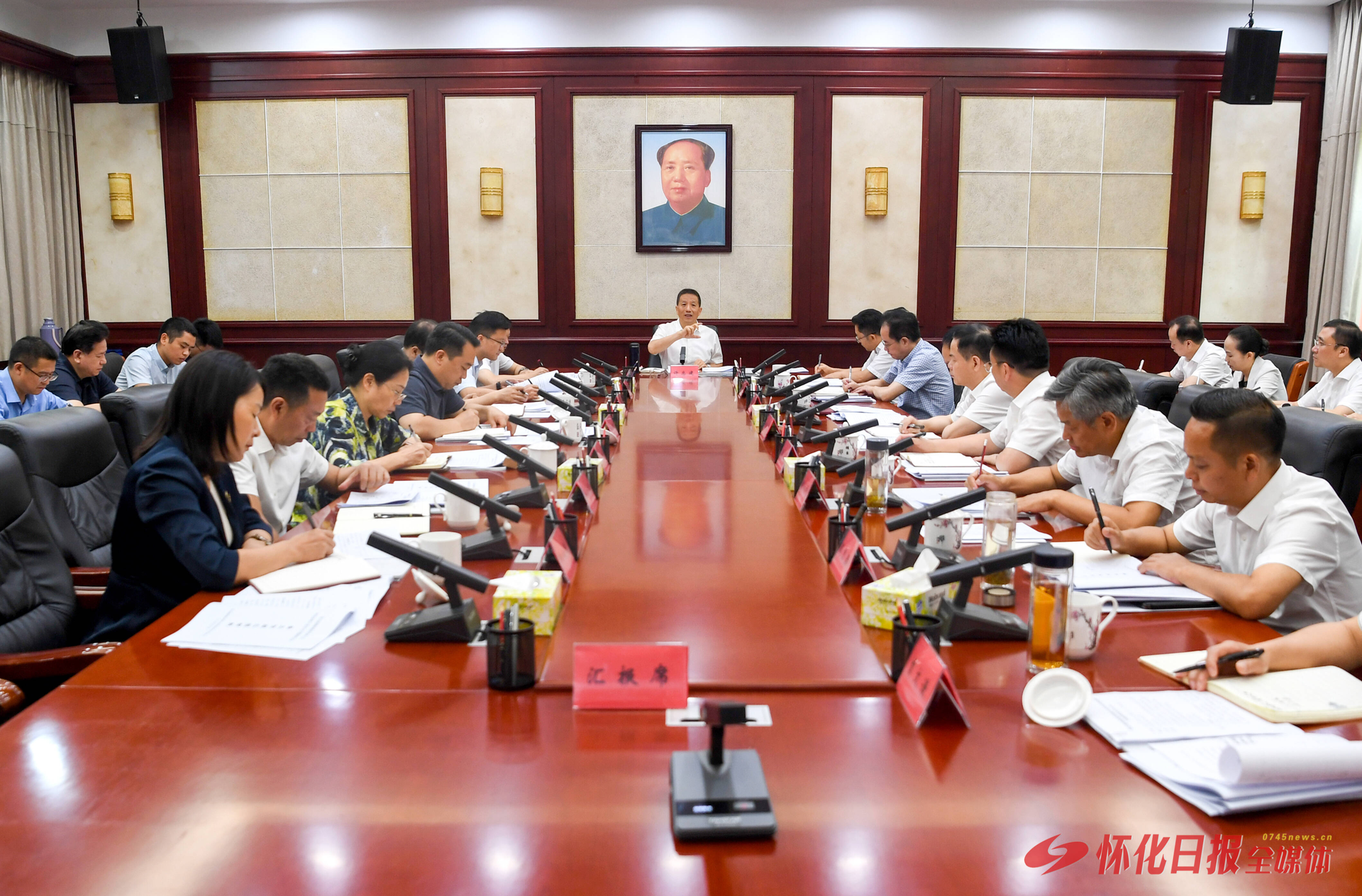 许忠建主持召开第五届湖南旅游发展大会怀化市执委会专题调度会