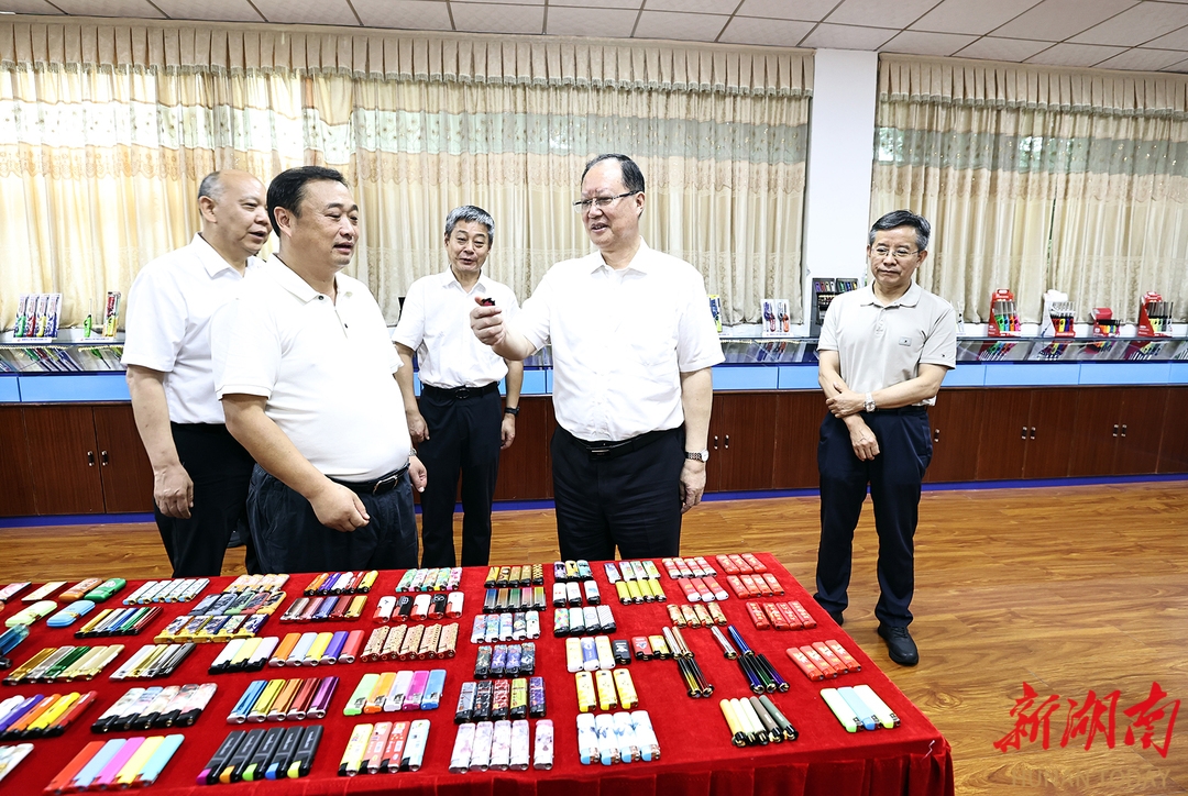 毛伟明在邵阳调研