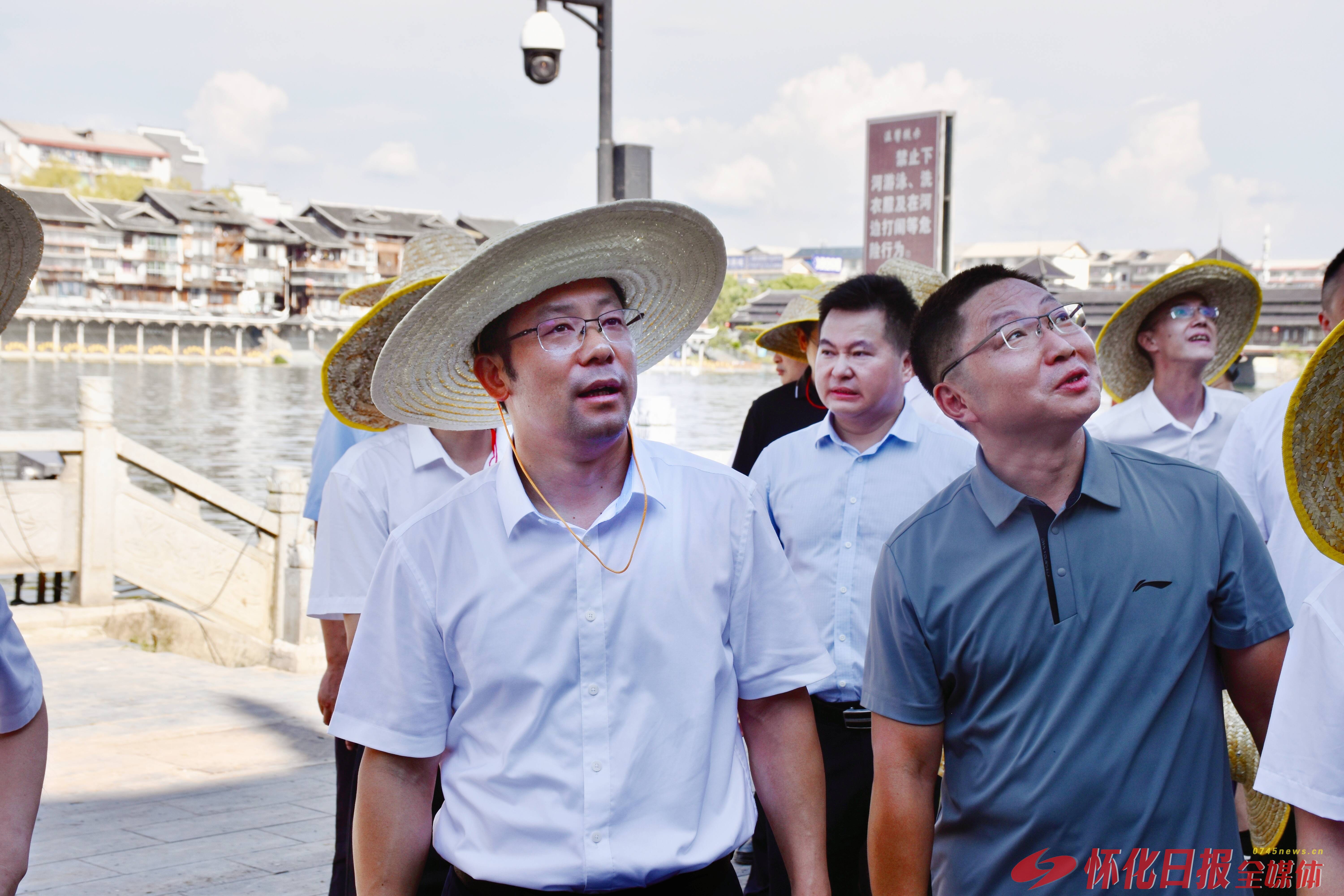 贺遵庆在芷江调研：确保“三大盛会”筹备工作有序高效