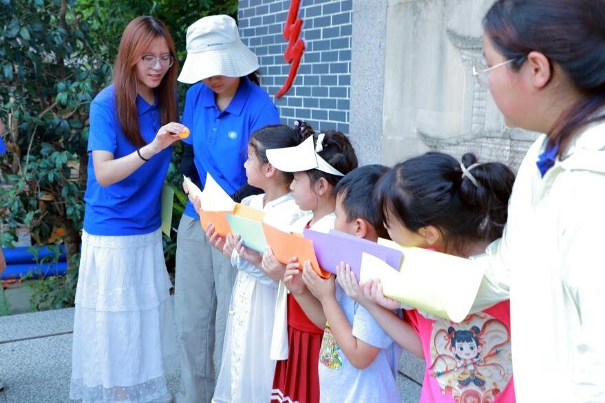 牛牯坪乡：趣味赛场绽笑颜 乡村孩童的夏日“欢乐盛宴”