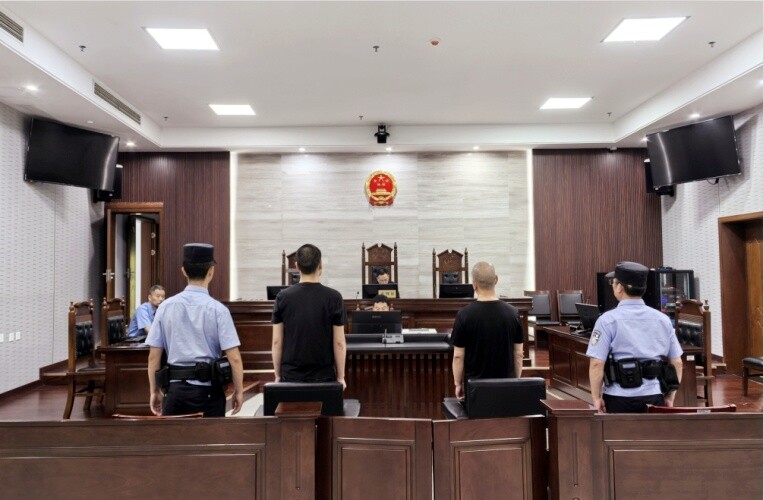 以案说法：吸毒又贩毒  两男子获刑