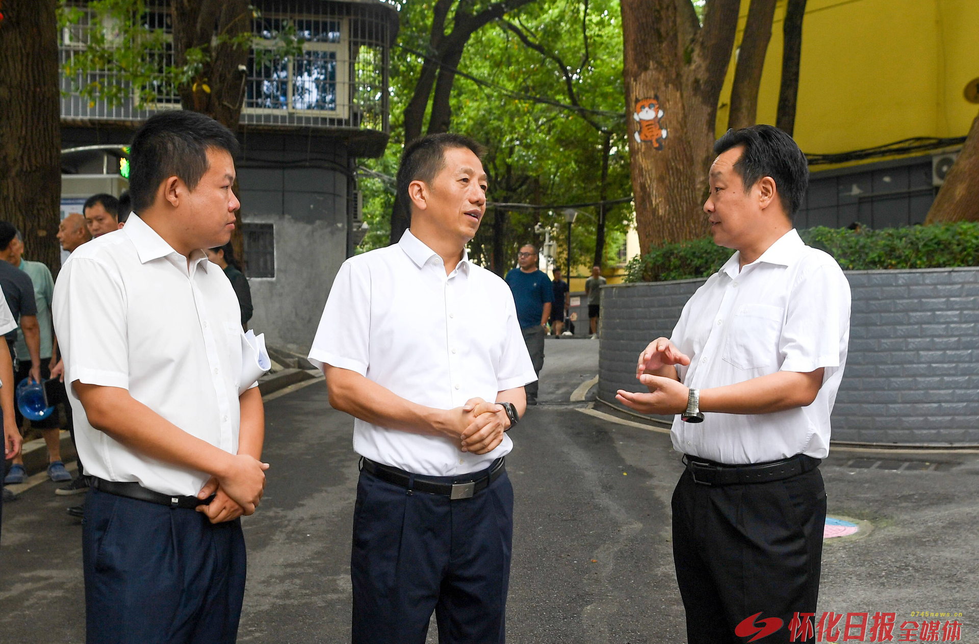 许忠建专题调研城市品质提升和重点文旅项目建设