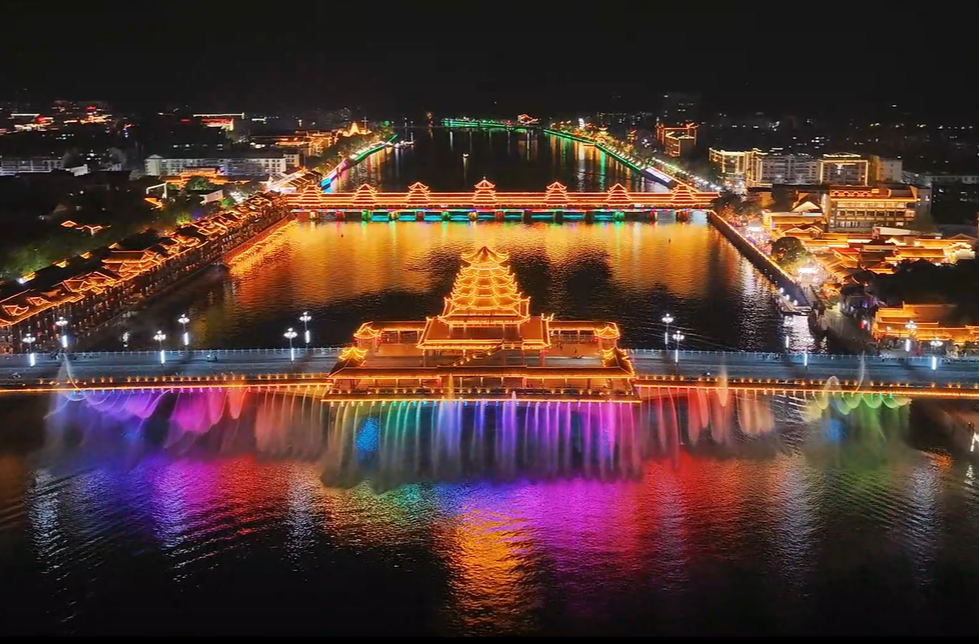 芷江：“和平文化”与民族风情双轮驱动 上半年接待游客近200万人次，旅游收入突破19亿元