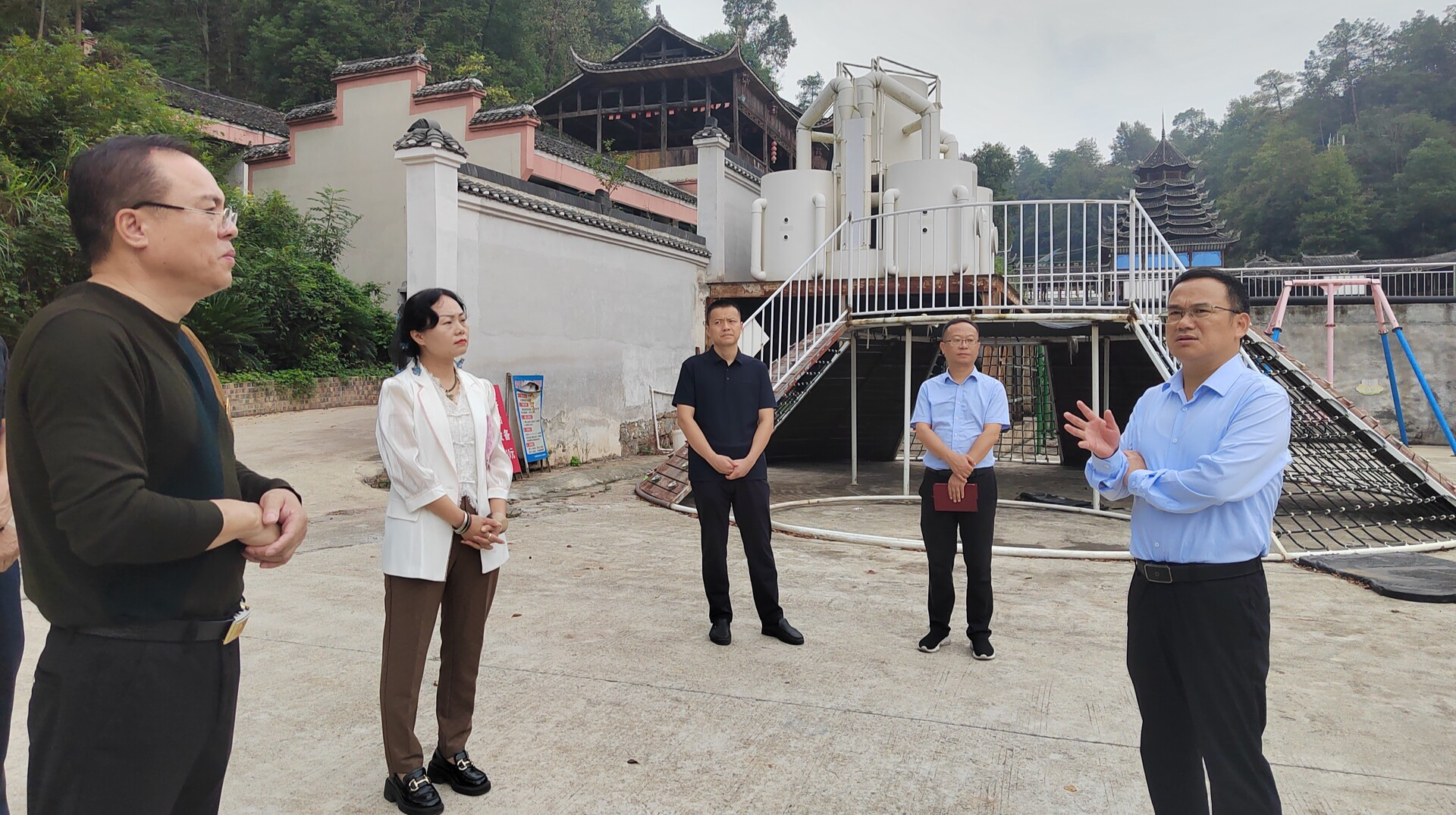 梁元和赴公坪镇调研文旅产业发展及安全生产工作