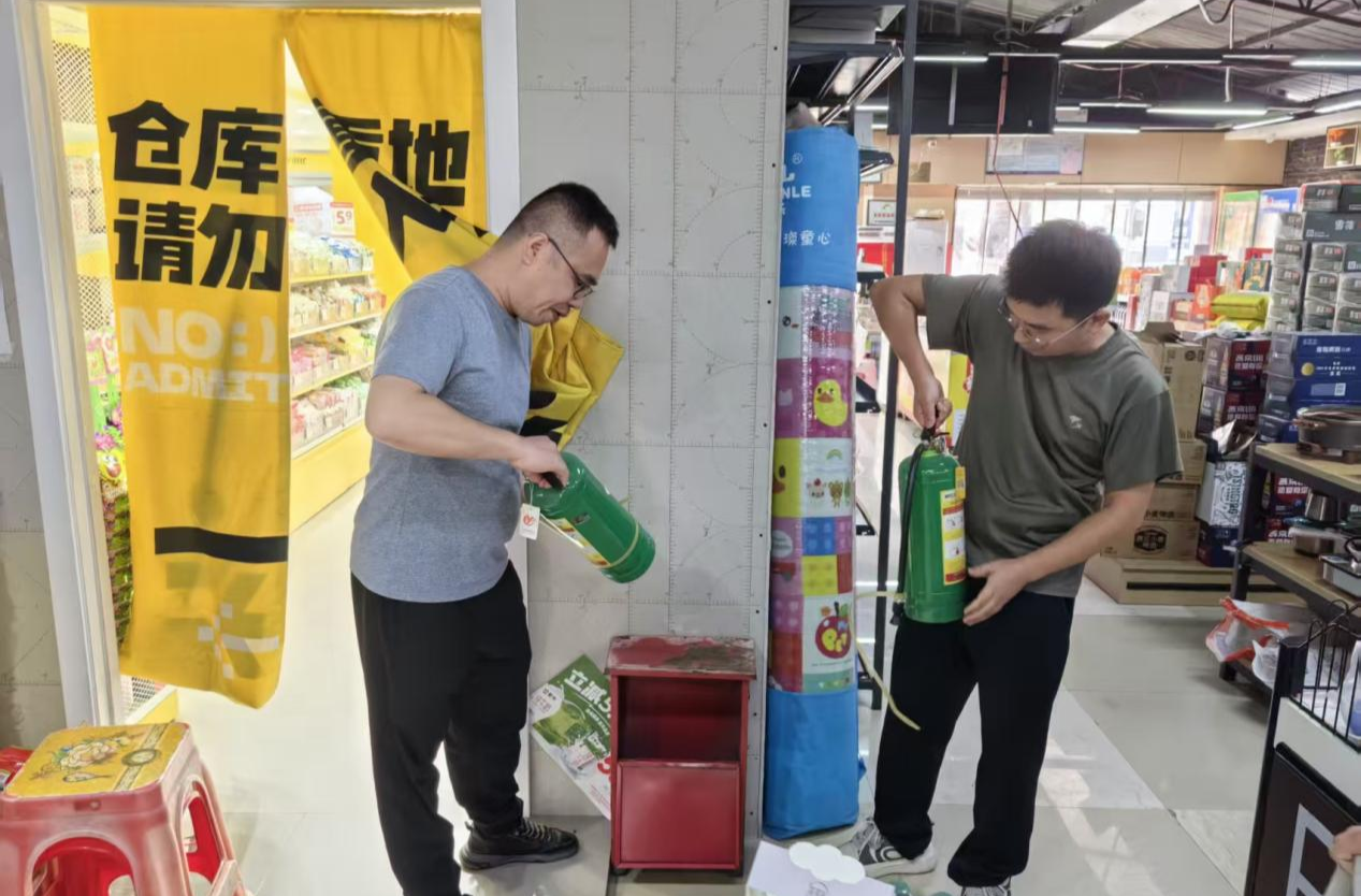 岩桥镇：织密“安全网” 护航“双节”安全